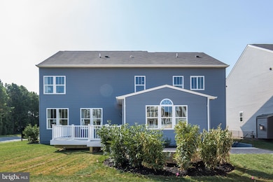 23380 Lilliflora Dr, California, MD 20619 - photo 2