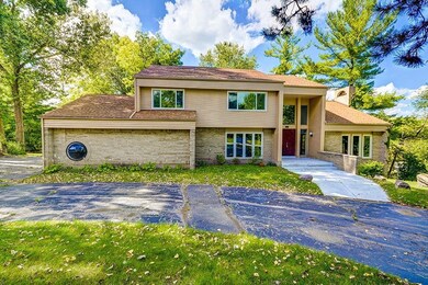 4124 Lakeridge Ln, Bloomfield Hills, MI 48302 - photo 3