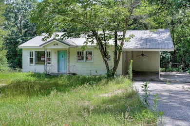 1824 Thompson Drive 3