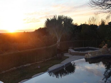 102 Mockingbird Ct, Laredo, TX 78045 - photo 3