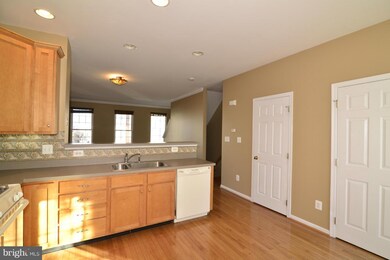 25369 Shipley Terrace, Chantilly, VA 20152 - photo 6