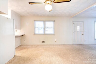 1402 Beverly Ave, Shelby, NC 28152 - photo 7