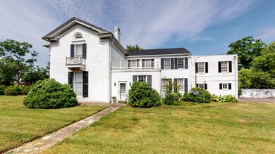 407 E Franklin St, Shelbyville, TN 37160 - photo 3