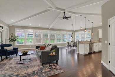 1616 S Andrew Cir, Bloomington, IN 47401 - photo 6