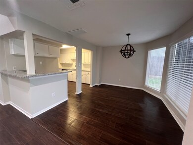 5106 Spruce Forest Dr, Houston, TX 77091 - photo 5