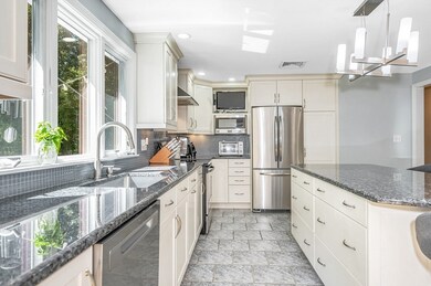 66 Colburn Rd, Reading, MA 01867 - photo 7