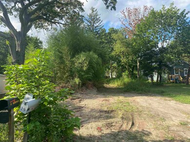 28 Pineview Ave, Egg Harbor Township, NJ 08234 - photo 2