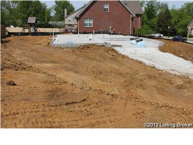 8510 Braeburn Ridge Dr, Louisville, KY 40228 - photo 2