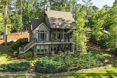 320 Beech Loop