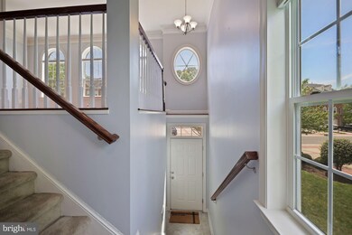 547 Bolin Terrace, Upper Marlboro, MD 20774 - photo 2