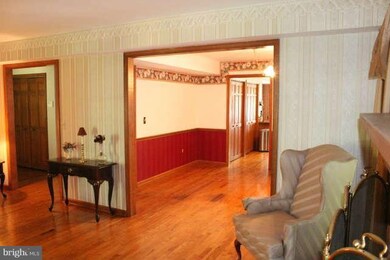 481 Ferry Point Rd, Annapolis, MD 21403 - photo 7