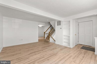 12537 Laurel Grove Place, Germantown, MD 20874 - photo 6