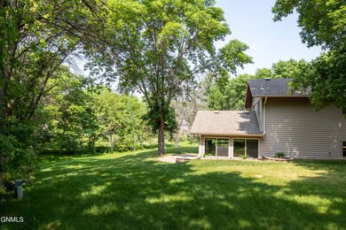 2104 3rd St NE, Jamestown, ND 58401 - photo 4