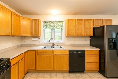 82 New Hampshire Dr, Webster, NH 03303 - photo 2