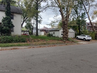 1023 Fulton Rd NW, Canton, OH 44703 - photo 3