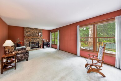 1122 Wintergreen Ct, Batavia, IL 60510 - photo 5