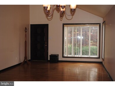 16 Glendale Rd, Havertown, PA 19083 - photo 3