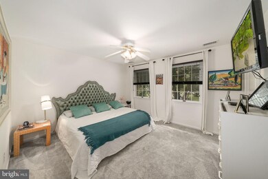 11755 Owens Glen Way, North Potomac, MD 20878 - photo 6