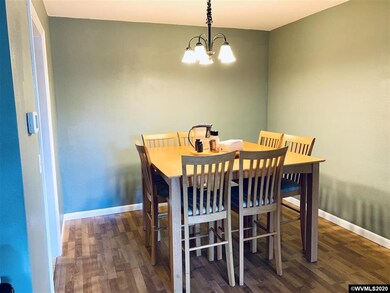 1105 Broadway St SW, Albany, OR 97321 - photo 2