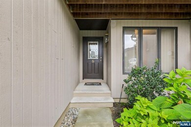 5 Wedgewood Dr, Woodland Park, NJ 07424 - photo 2