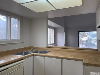 2393 Roundhouse Rd, Sparks, NV 89431 - photo 5