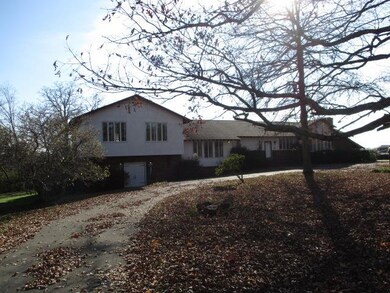 637 Shelbyville Rd, McMinnville, TN 37110 - photo 2