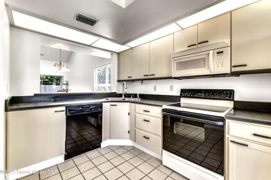 950FVanessaCt_7872_HDR a