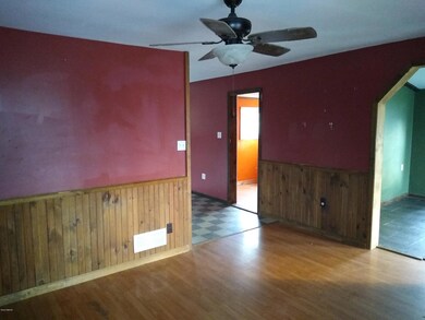 1058 W 3rd St, Lock Haven, PA 17745 - photo 4