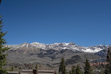 Mountain Lodge 4214