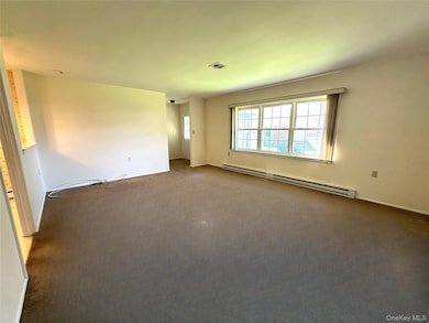 215 Woodbridge Dr unit A, Ridge, NY 11961 - photo 5