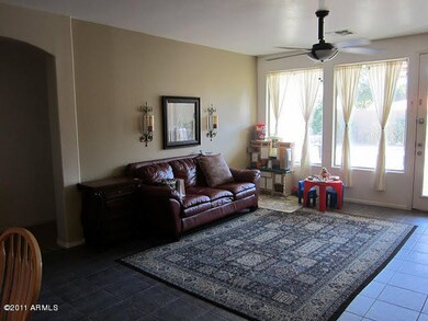 1521 E Redwood Place, Chandler, AZ 85286 - photo 4