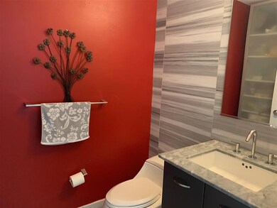 Crystal Point unit 3106, Jersey City, NJ 07302 - photo 4