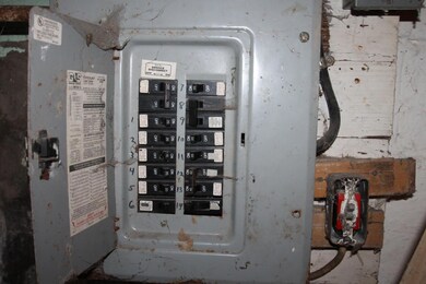Breaker