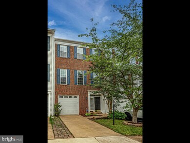46809 Keswick Square, Sterling, VA 20165 - photo 2