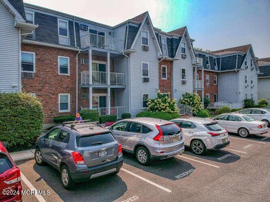 65 Whitefield Ave Neptune-small-031-013-