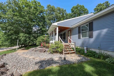 2 Huckins Dr, Newmarket, NH 03857 - photo 2
