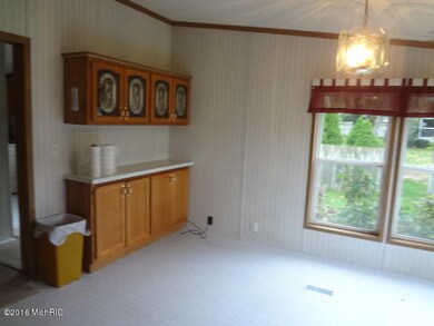 2001 E Main St, Niles, MI 49120 - photo 3