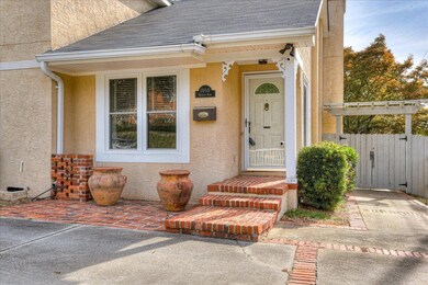 1058 Hickman Rd (6)