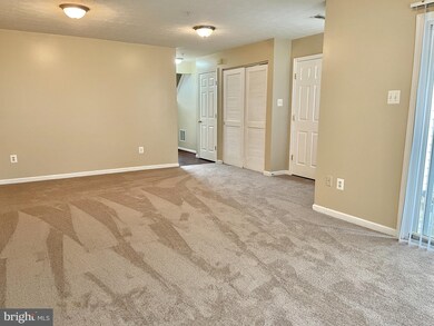 9738 Selfridge Rd, Middle River, MD 21220 - photo 4