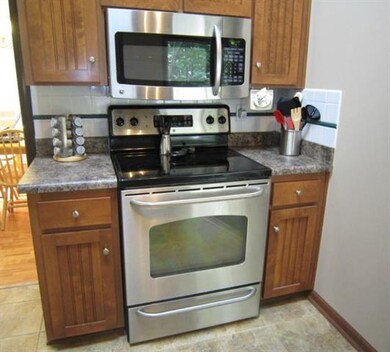 14721 W 93rd Terrace, Lenexa, KS 66215 - photo 6