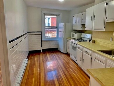 357 Hanover St unit 2, Boston, MA 02113 - photo 2