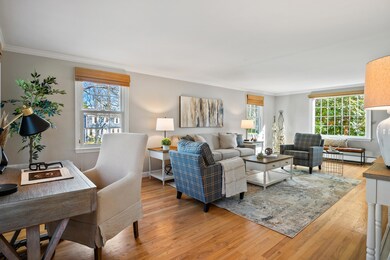 19 Tall Pine Rd, Cape Elizabeth, ME 04107 - photo 3