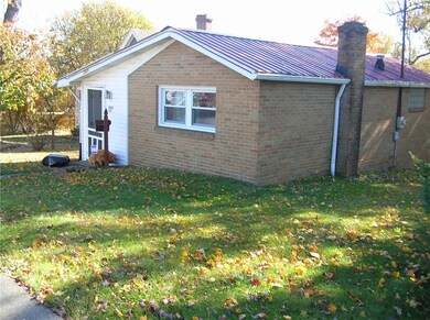 Delightful Brick 1 Bedroom home