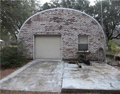 11000 Matthews Rd, Moss Point, MS 39562 - photo 5