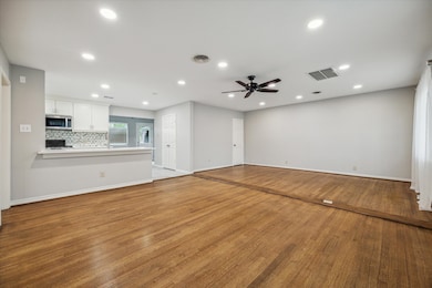 4717 Carleen Rd, Houston, TX 77092 - photo 7