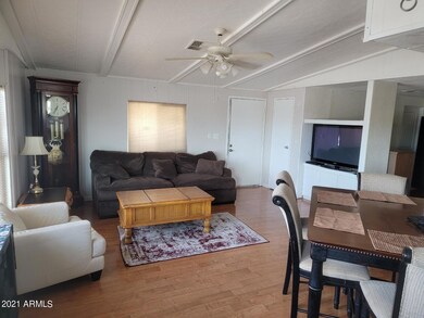 1131 S. 97th Way Living Rm