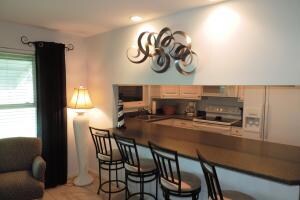 OPEN KITCHEN