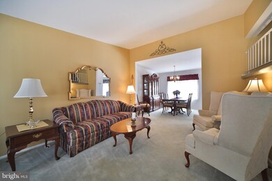 320 E Hanover St, Newtown, PA 18940 - photo 4