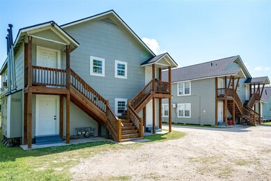 214 W Republic St unit 10, Baytown, TX 77520 - photo 6