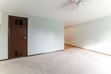 328 Amesbury-1